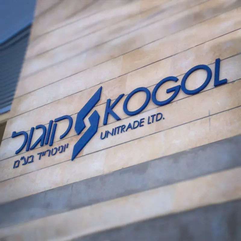 שילוט סניף Michelin — עבודה של אדם שלטים — תמונה 5