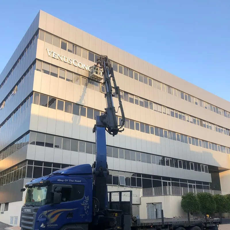 עבודת שילוט מתוך מבחר הפרויקטים של אדם שלטים — תמונה 49