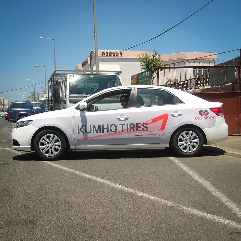 שילוט חזית לעסק צמיגי נעמן — עבודה של אדם שלטים — תמונה 2